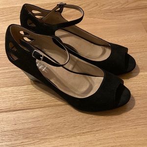 K&M Black Peep Toe Wedges